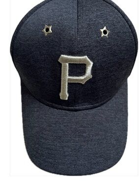Pittsburgh Pirate Baseball Cap with Silver 'P' Accent